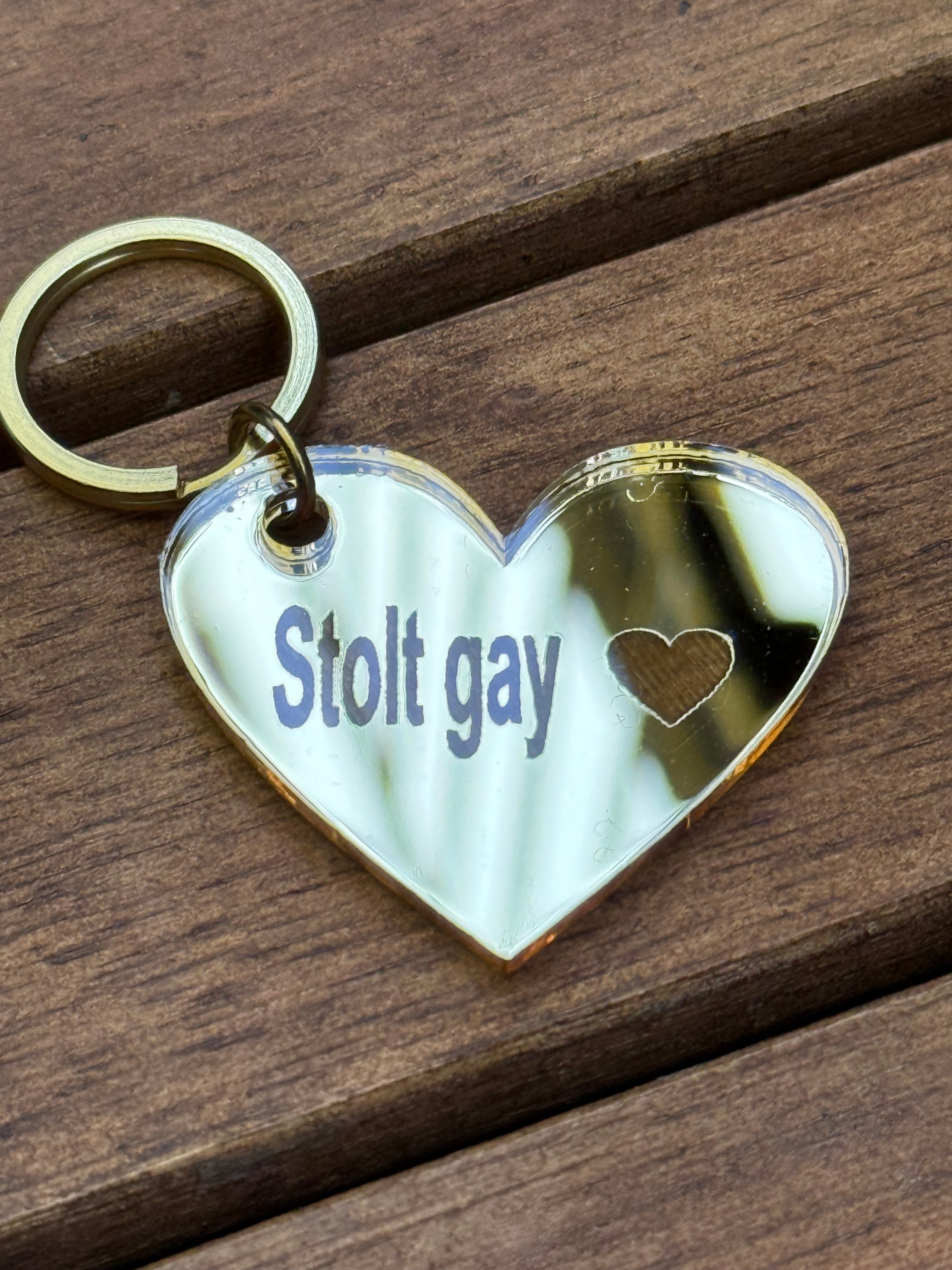 Present-Nyckelring_-_stolt_gay_-_Expresspresenter
