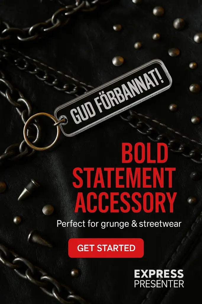 Nyckelringen GUD FÖRBANNAT från Express-presenter har en graverad baksida och fet röd och vit text: DJÄRV STATEMENT ACCESSOAR. Ett perfekt grunge- och streetwearplagg med metallkedjor och nitar på svart läder.