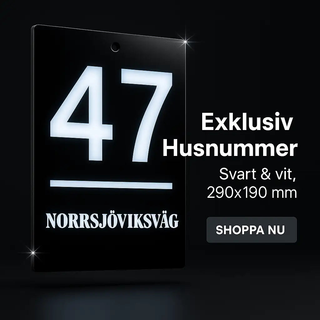 Uppgradera din fasad med Fasadskylt exklusivt från Express-presenter - akrylskylt, visar 47 och NORRSJÖVIKSVÄG på svart botten. Svensk text, elegant design, mått 290x190 mm. Beställ nu!.