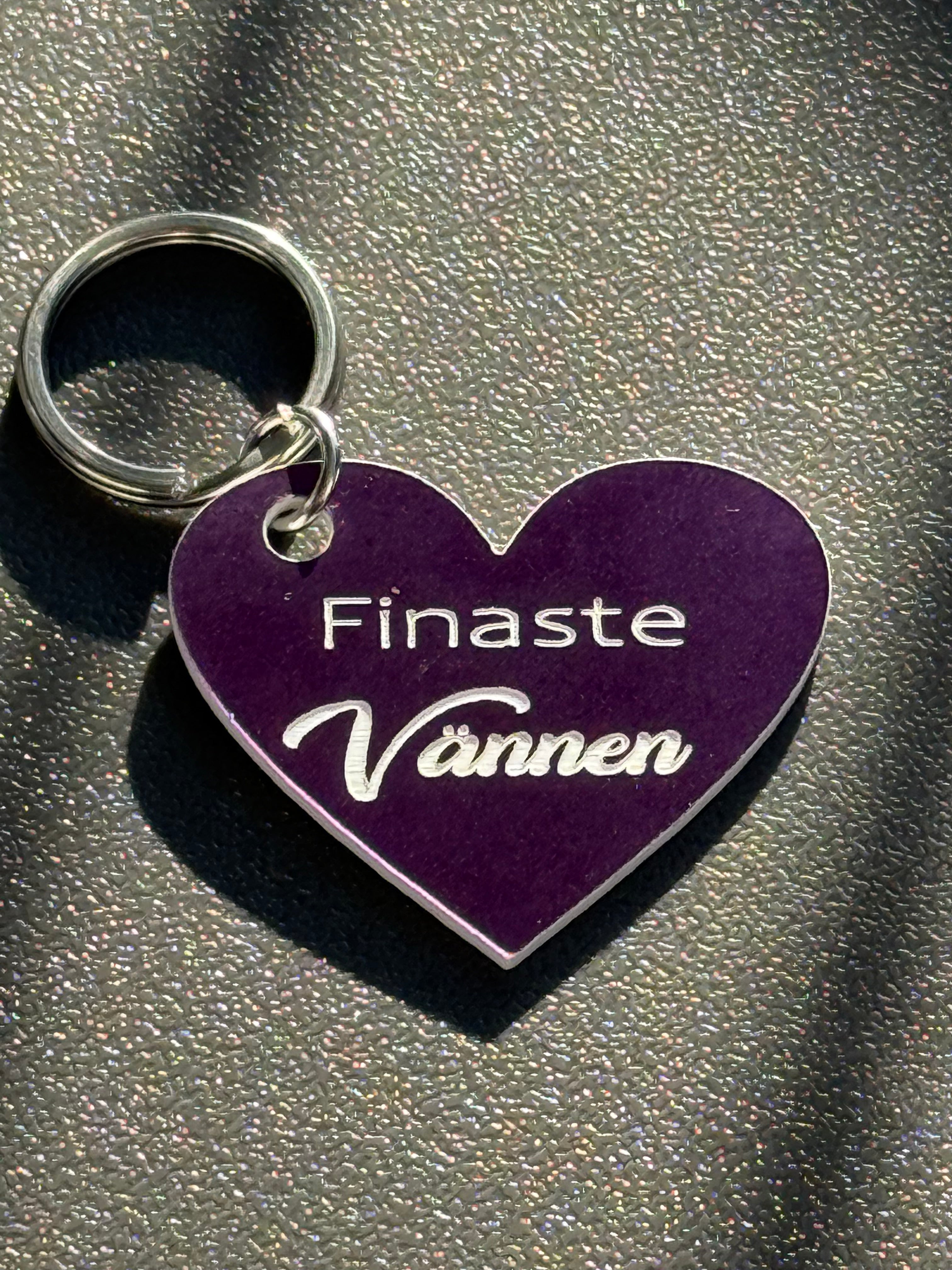 Nyckelring | Finaste vännen (lila)