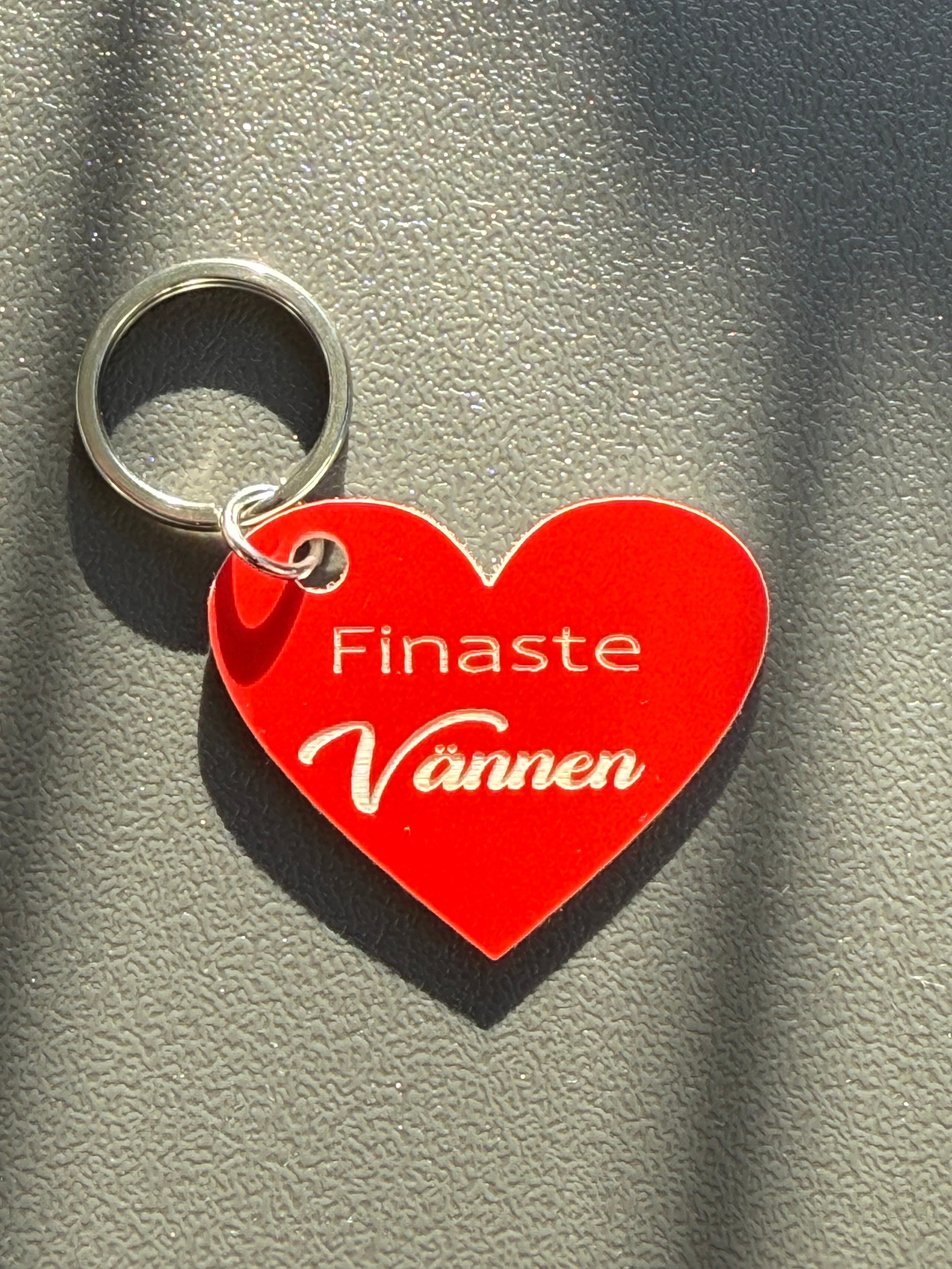 Nyckelring | Finaste vännen (röd)