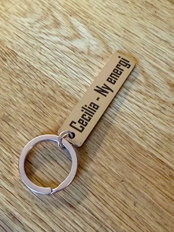 Nyckelring | skriv din text - expresspresenter.se