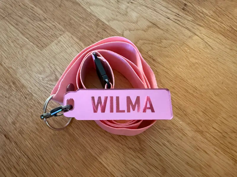 Nyckelband med egen text-expresspresenter.se