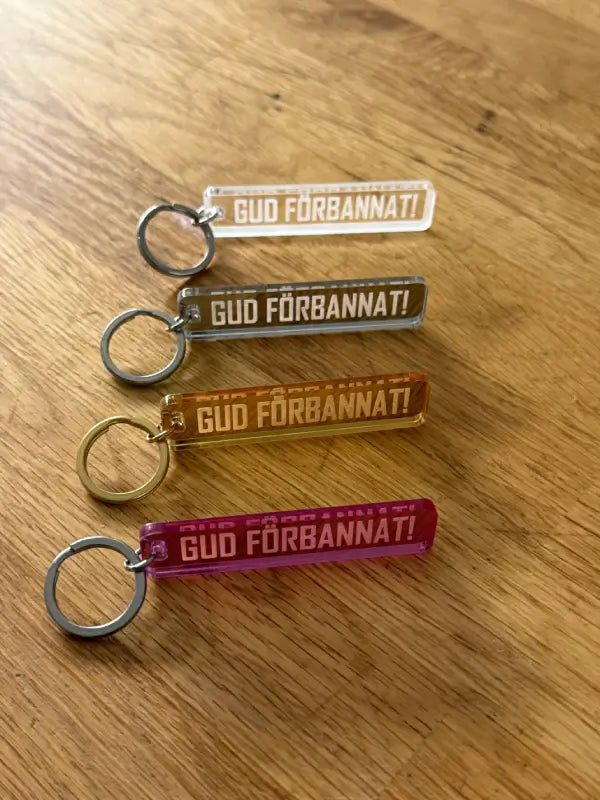 Nyckelring | “Gud förbannat” i spegelplast - Expresspresenter.se