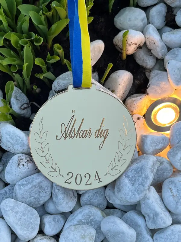 Medalj älskar dig - DinMedalj
